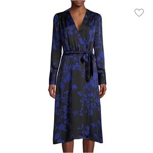 Stunning NWT Equipment Wrap Dress Size 4